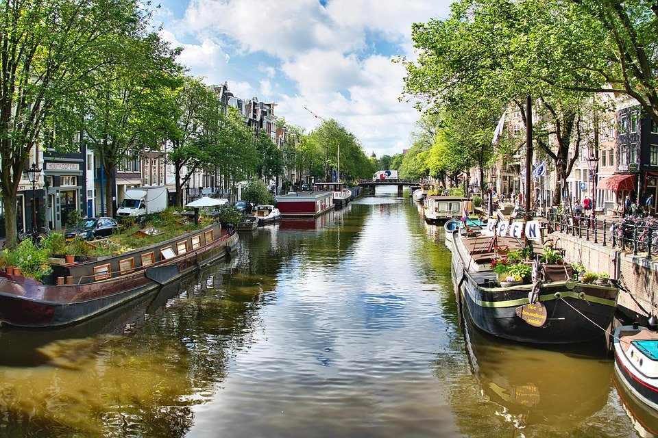 The Best Beachfront Hotels in Portugal for Your Next Escape